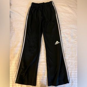 adidas womens xs wide leg track pant with drawstring and pockets